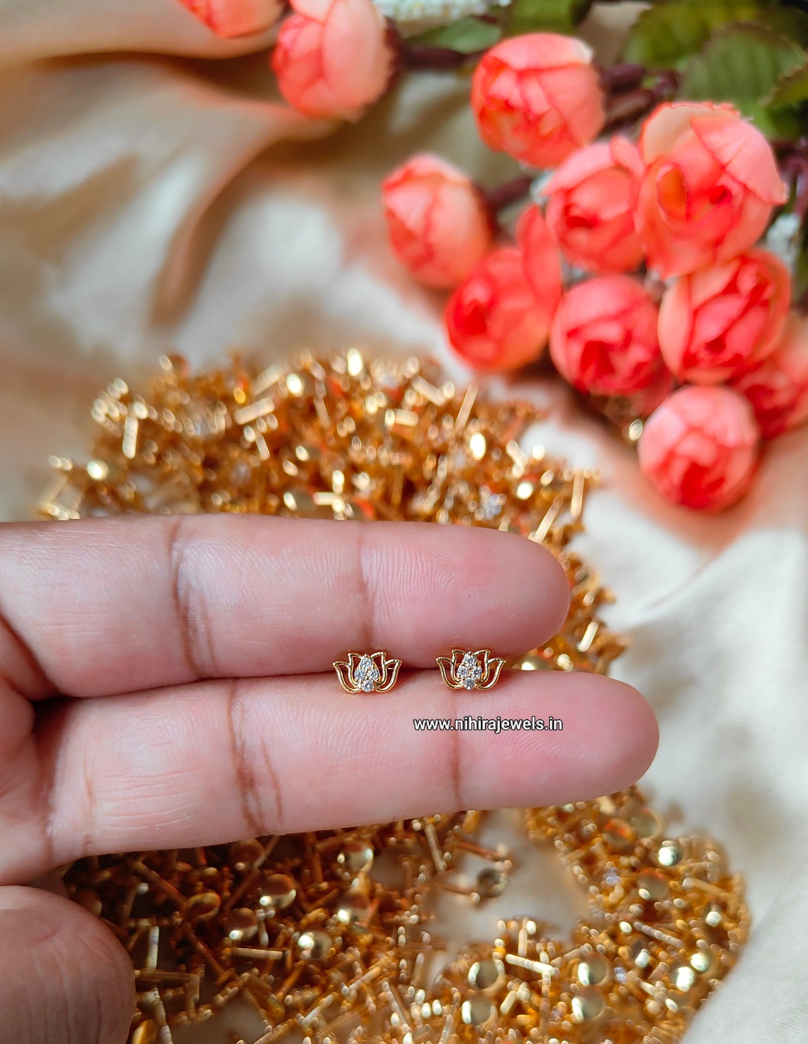 Aambal Earstud - 1 pair