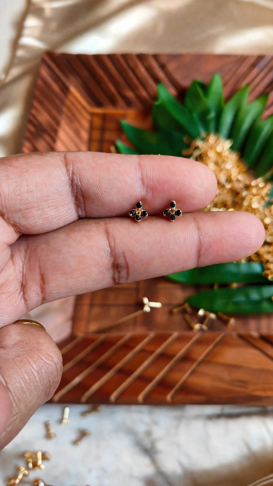 Black Blossom  Earstud