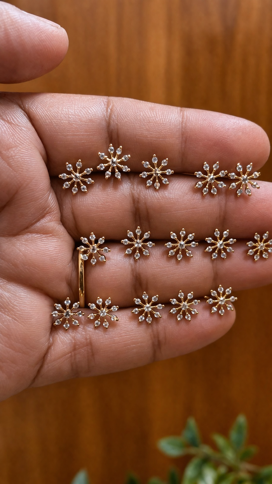 Flower Earring - 1 Pair
