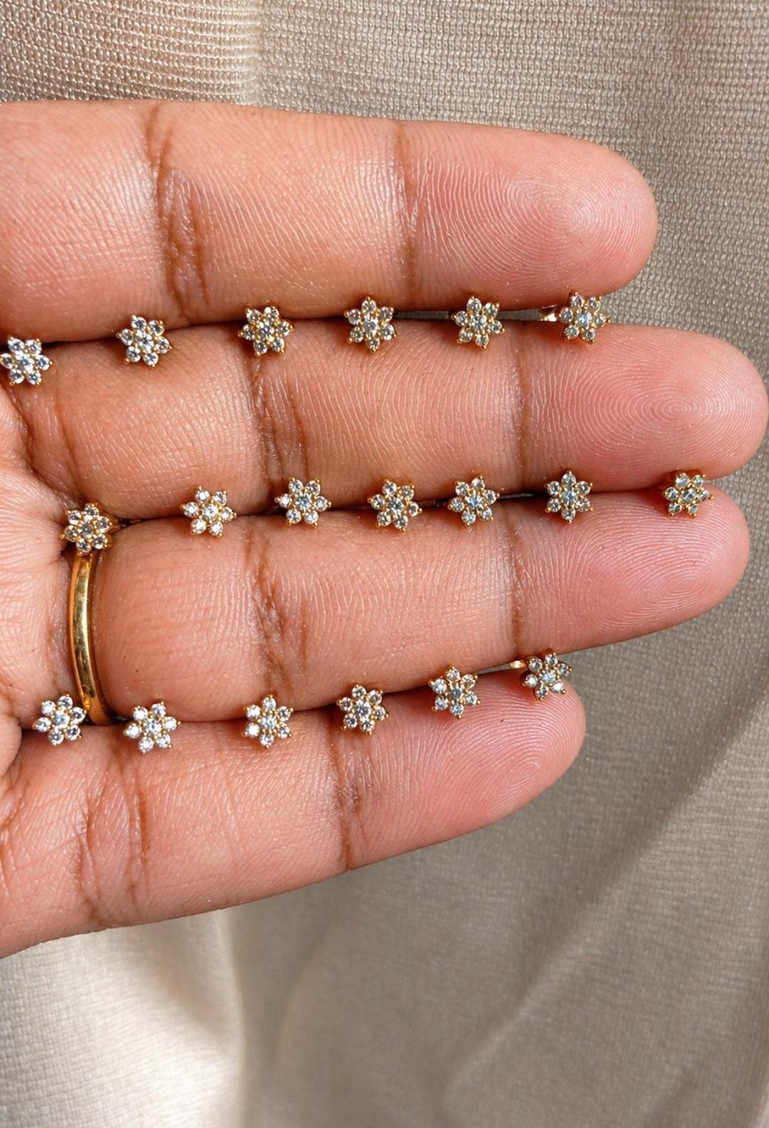Star Bloom EARSTUD