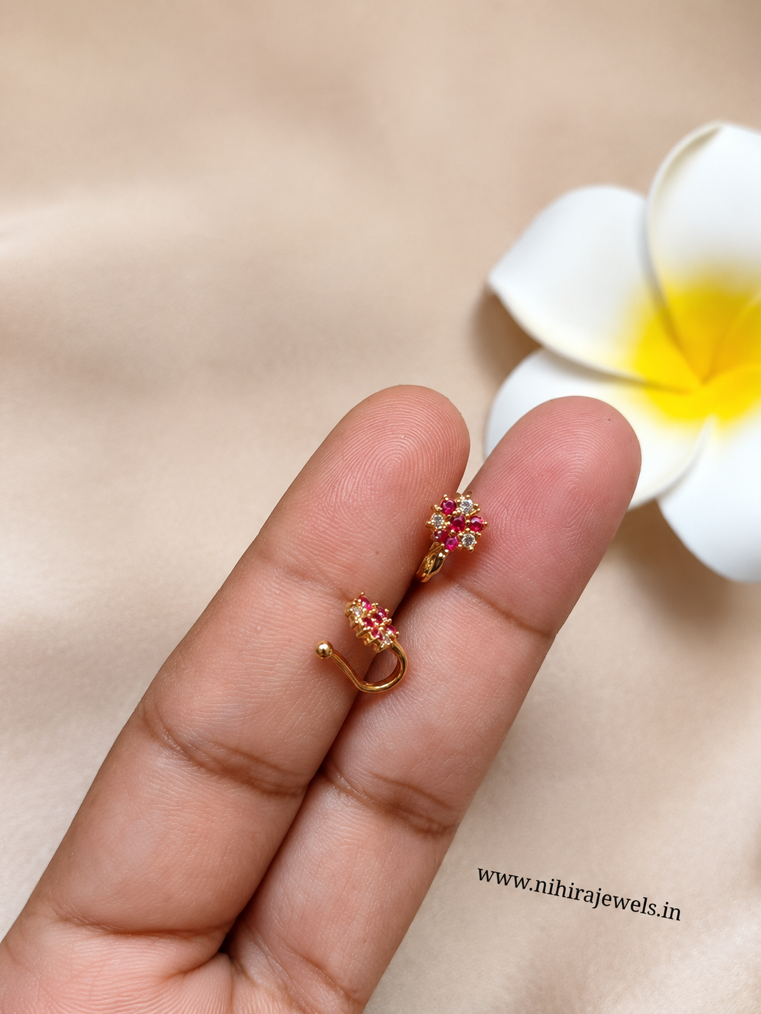 Non- Piercing Nosepin Ruby Flower