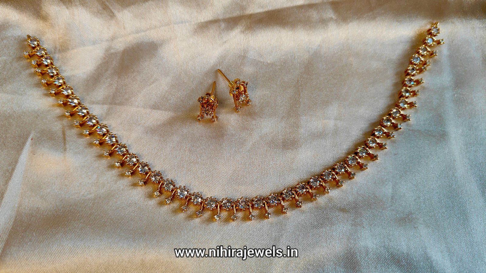 Dew Drops Necklace