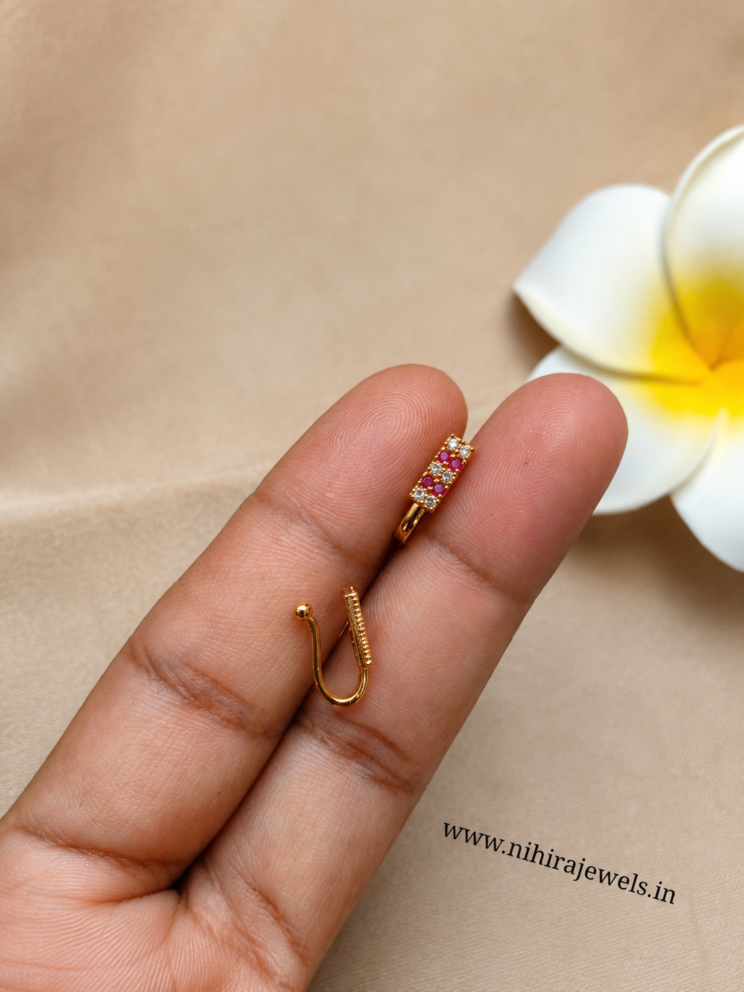 Non- Piercing Nosepin J double Ruby