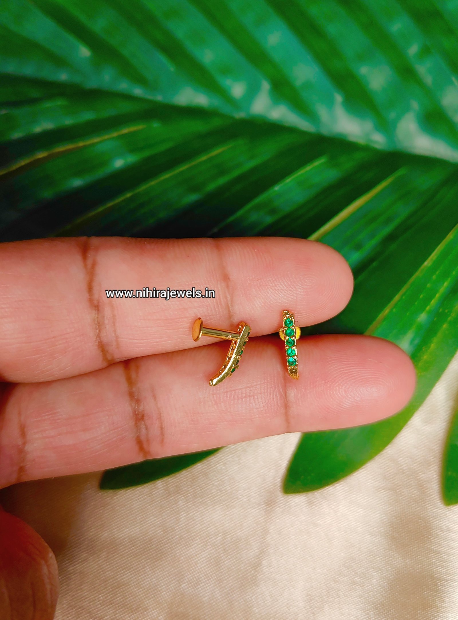J Shape Nosepin GREEN