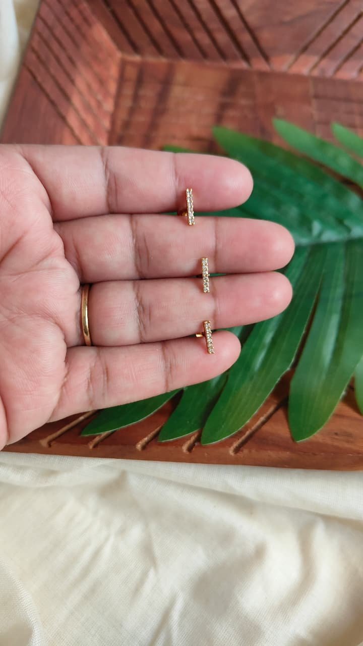 Line Earring (Big) - 1 Pair