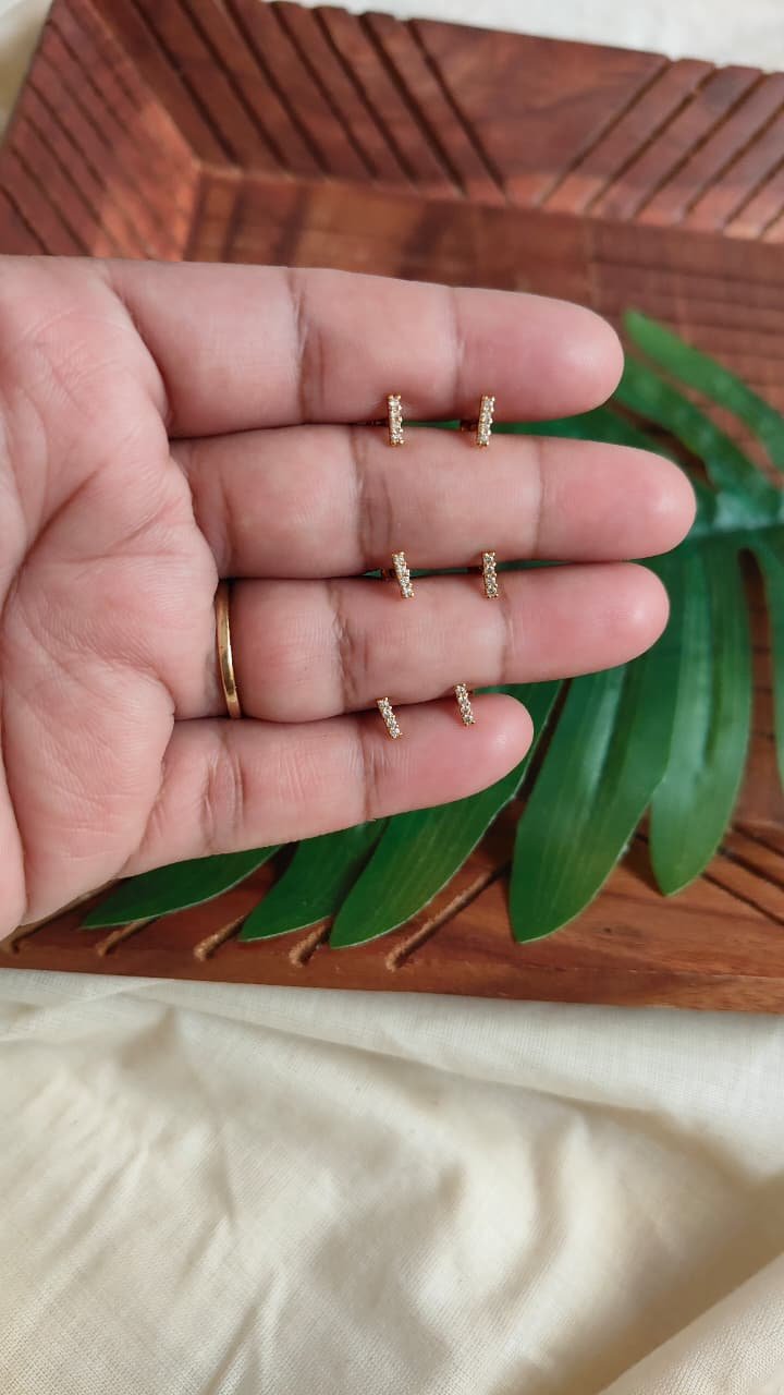 Line Nosepin (Small)